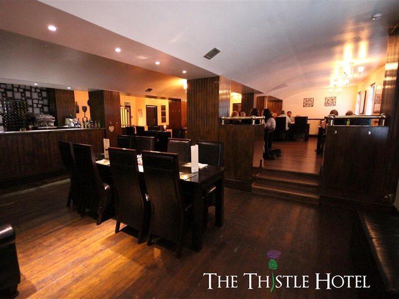 Oyo Thistle Hotel Perth Bagian luar foto